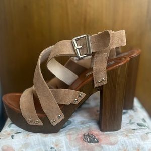 Size 8 I.N.C. International Concepts strappy sandal